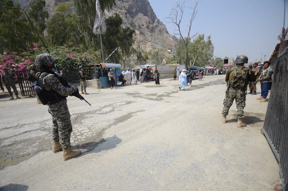 At Least One Pakistani Soldier Killed And Two Wounded In Attack On ...