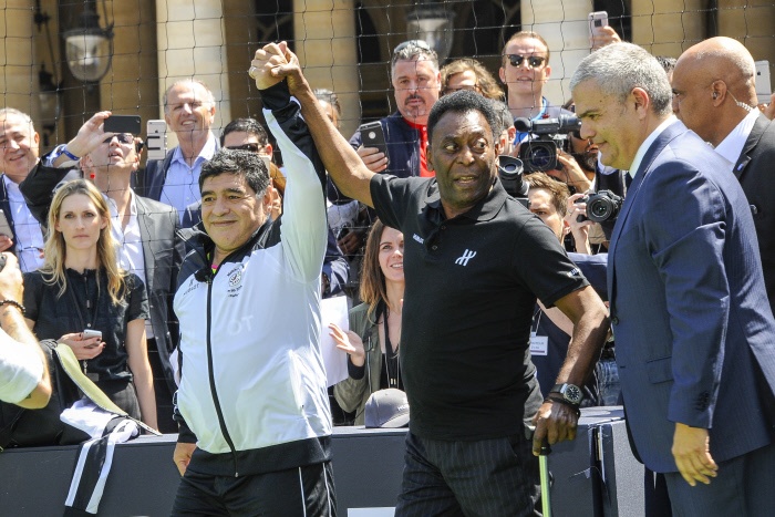 Pelé et Diego Maradona