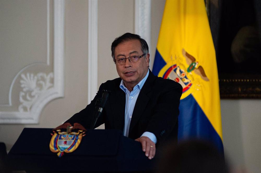 Petro believes Castillo «was wrong» to use anti-democratic methods to stop «parliamentary coup»