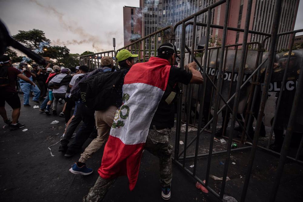 La ministra de Exteriores de Perú reconoce falta de pruebas para vincular las protestas con grupos criminales