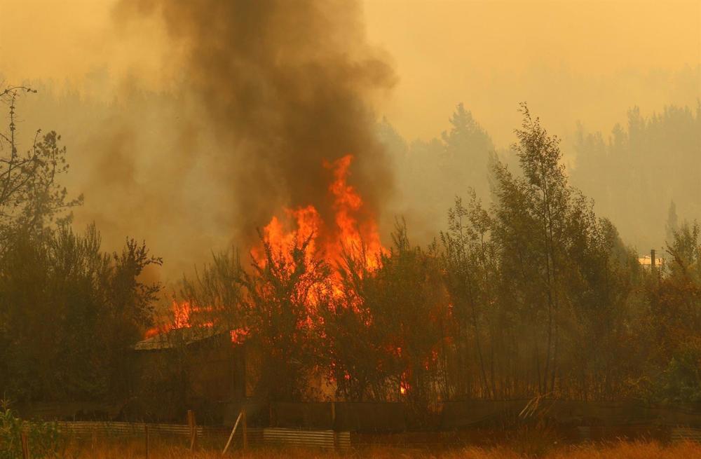 Argentina responde a la petición de Chile y envía equipo para socorrer los incendios