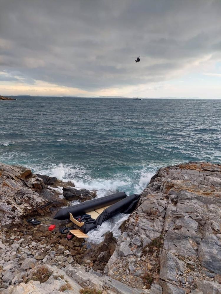 Mindestens drei tote und mehr als 20 vermisste Migranten nach dem Kentern eines Bootes in Griechenland