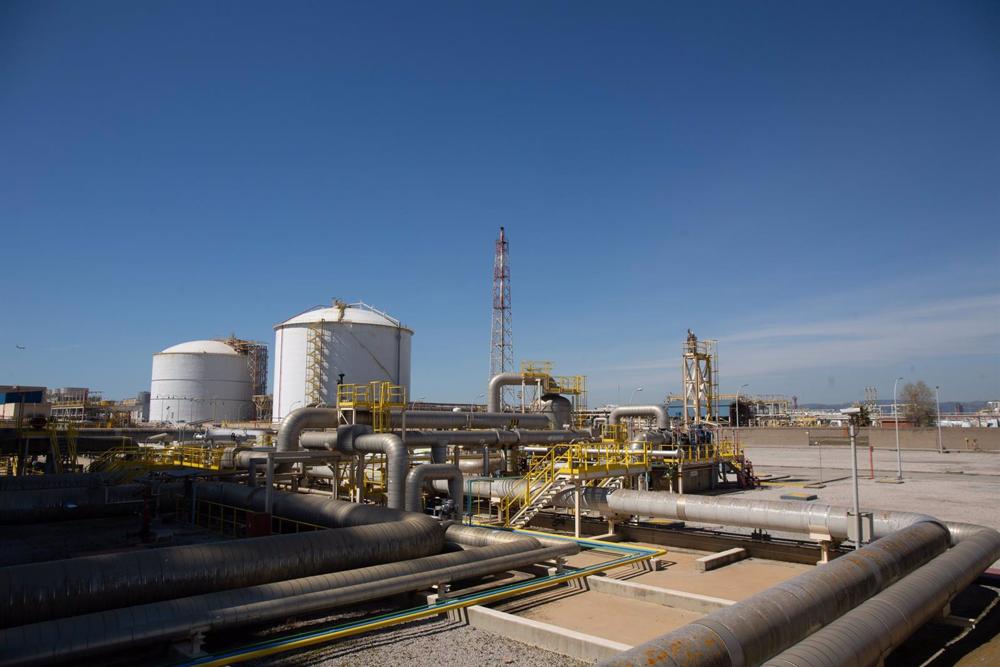 España exporta este viernes más gas a Francia que el que recibe de Argelia, por la huelga en el país galo