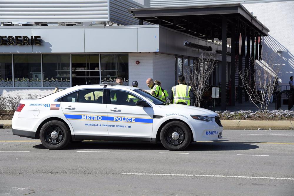 Six dead in school shooting in Nashville, US
