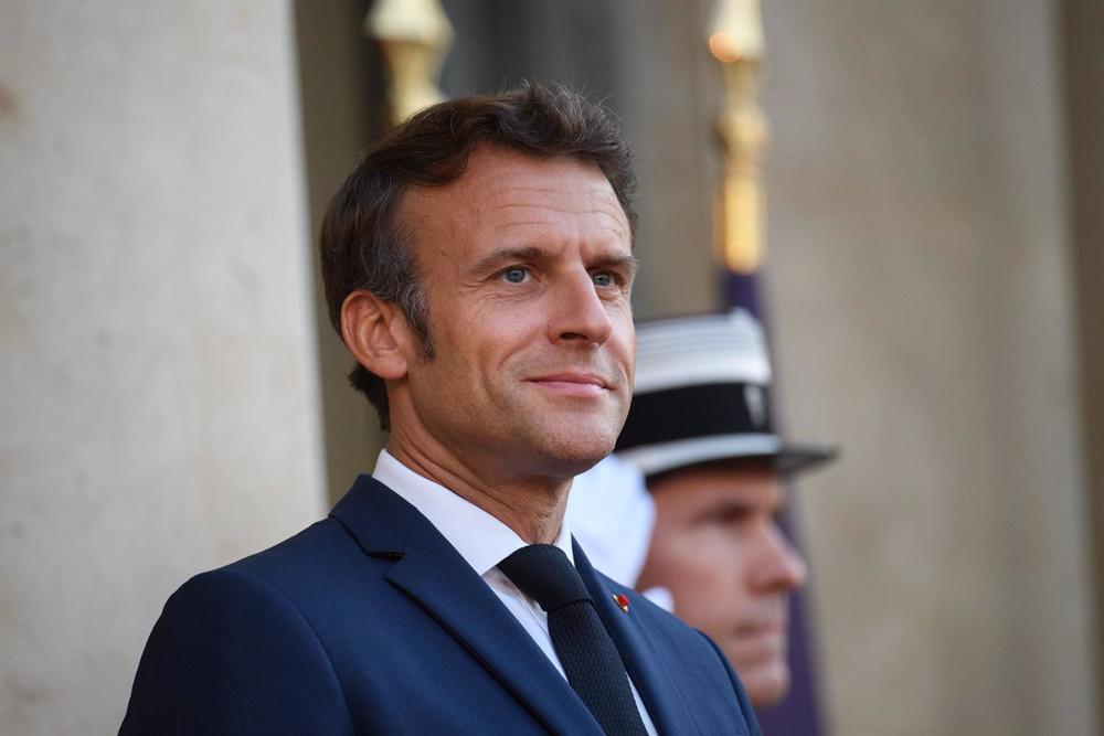 Macron promulgue officiellement la loi sur les retraites