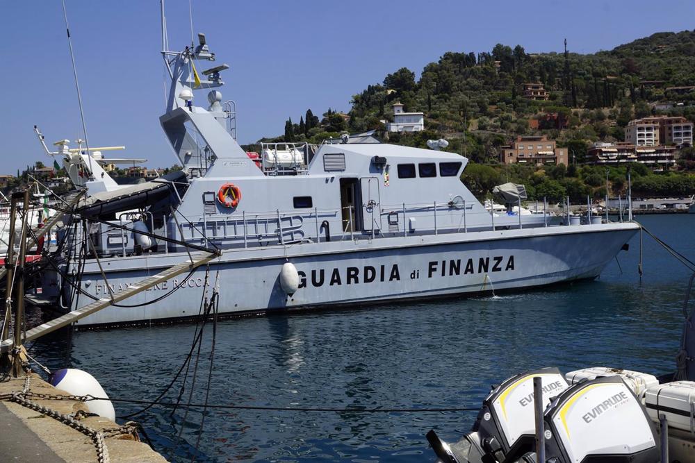 La police italienne trouve deux tonnes de cocaïne en mer au large de la Sicile