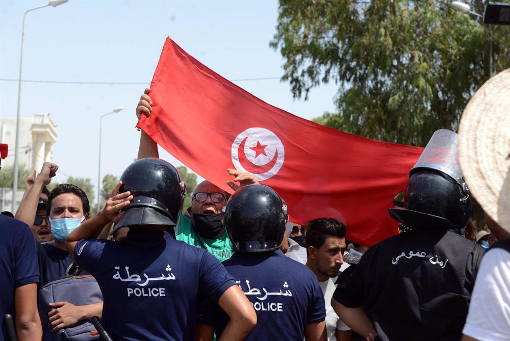 Tunisia investigates detained opponents for ‘conspiracy against state security’