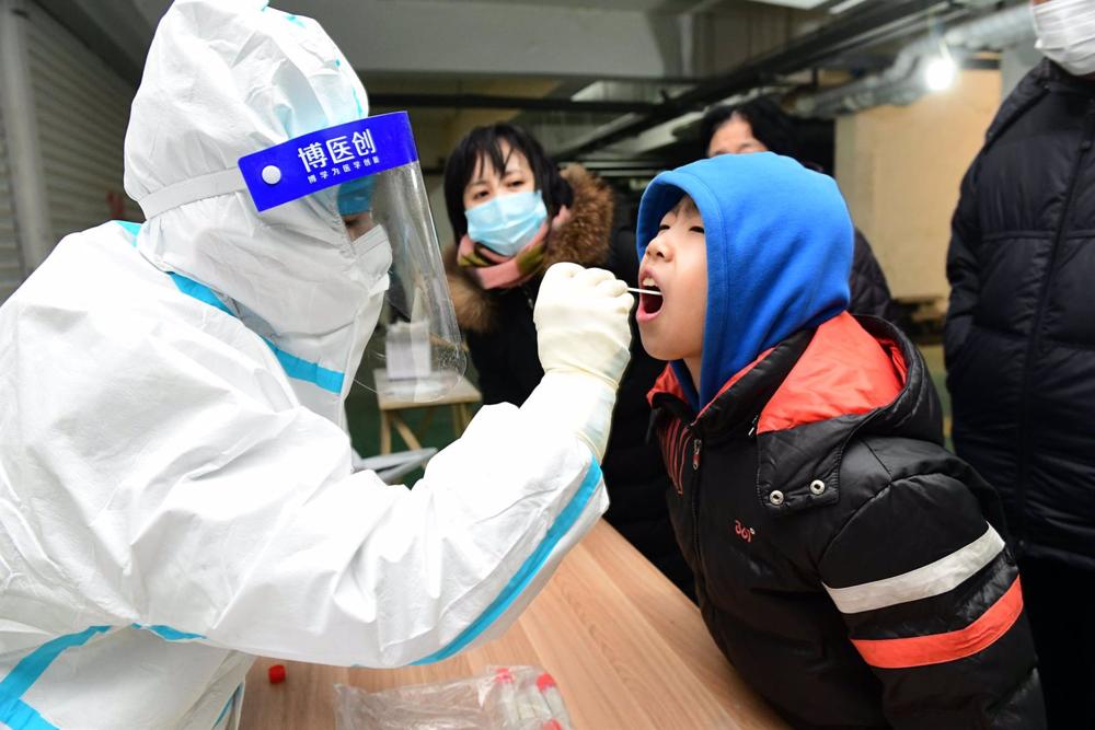 China wird allen Reisenden erlauben, bei der Einreise einen Antigentest anstelle des PCR-Tests vorzulegen