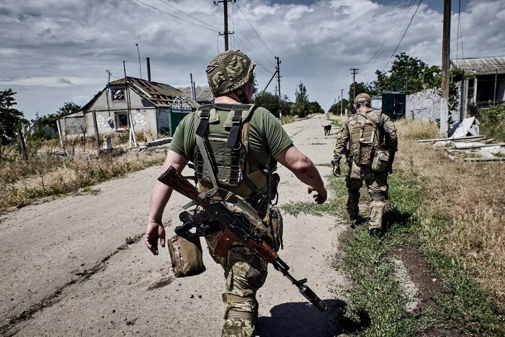 L’ex parlamentare svedese di estrema destra si unisce alle forze armate ucraine