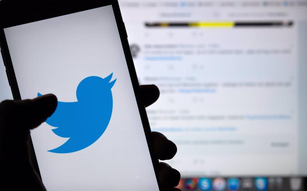 El algoritmo de Twitter amplifica el contenido que expresa ira y polarización afectiva, según un estudio